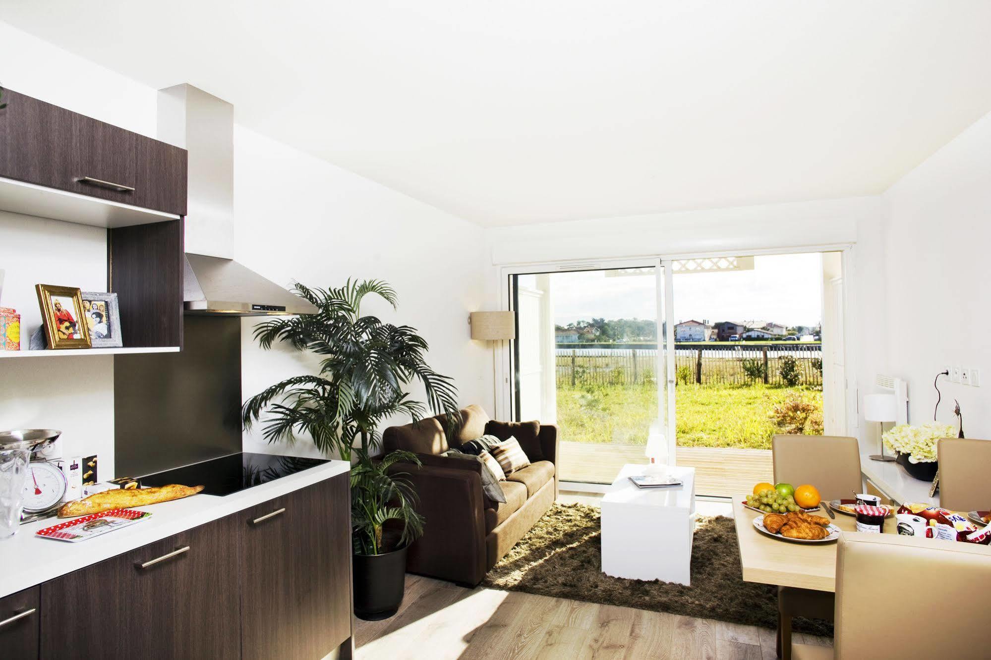 Residence Nemea Les Balcons Des Pecheurs Mimizan-Plage Bagian luar foto